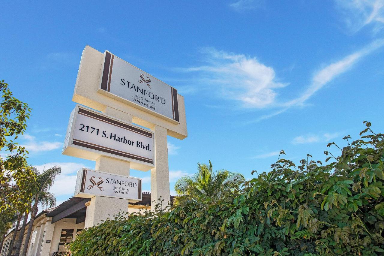 Stanford Inn & Suites Anaheim Esterno foto