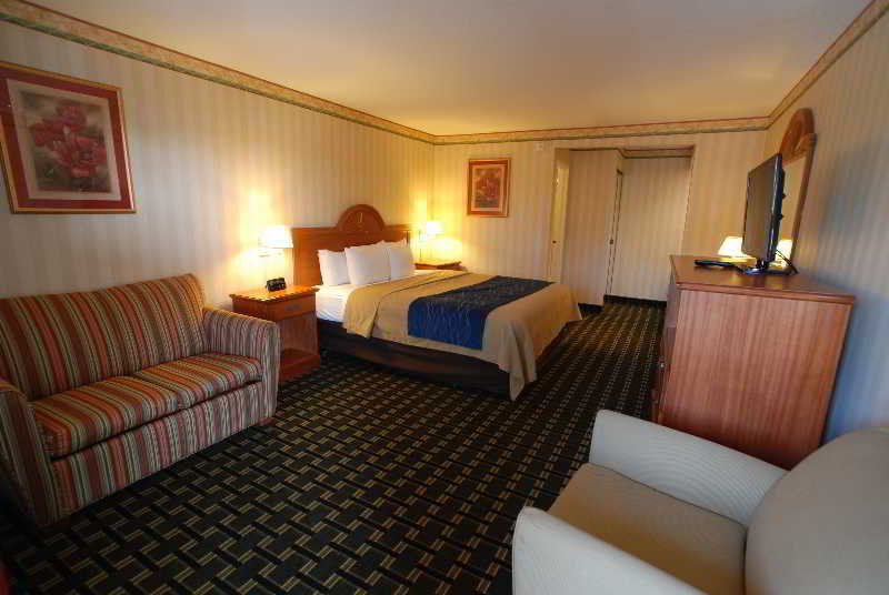 Stanford Inn & Suites Anaheim Esterno foto